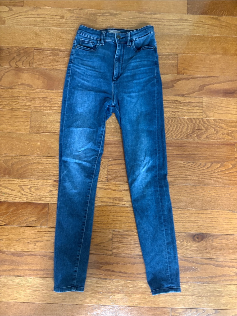 DL1961 Women's Skinny Jeans in Dark Blue Wash